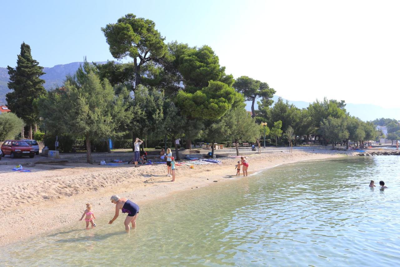 Apartments By The Sea Kastel Kambelovac, Kastela - 8679 Buitenkant foto