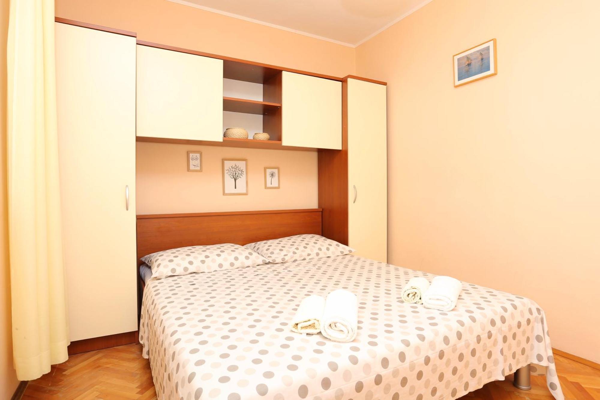 Apartments By The Sea Kastel Kambelovac, Kastela - 8679 Kamer foto